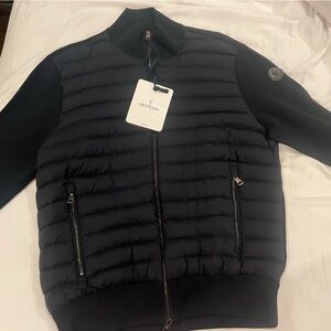NEW WITH TAGS MONCLER MENS SWEATER JACKET